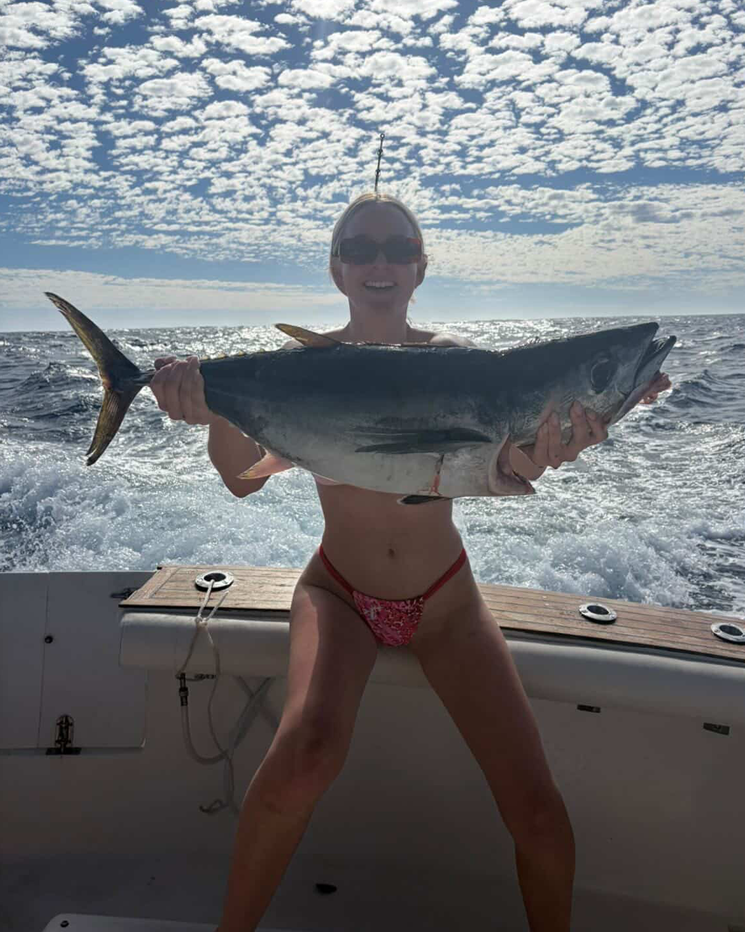 Successful angler with bluefin tuna caught in local Mandurah fishing waters